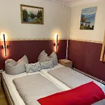 Luggwirt Guest house