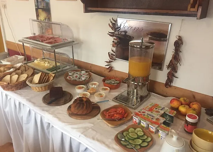 Luggwirt בית הארחה